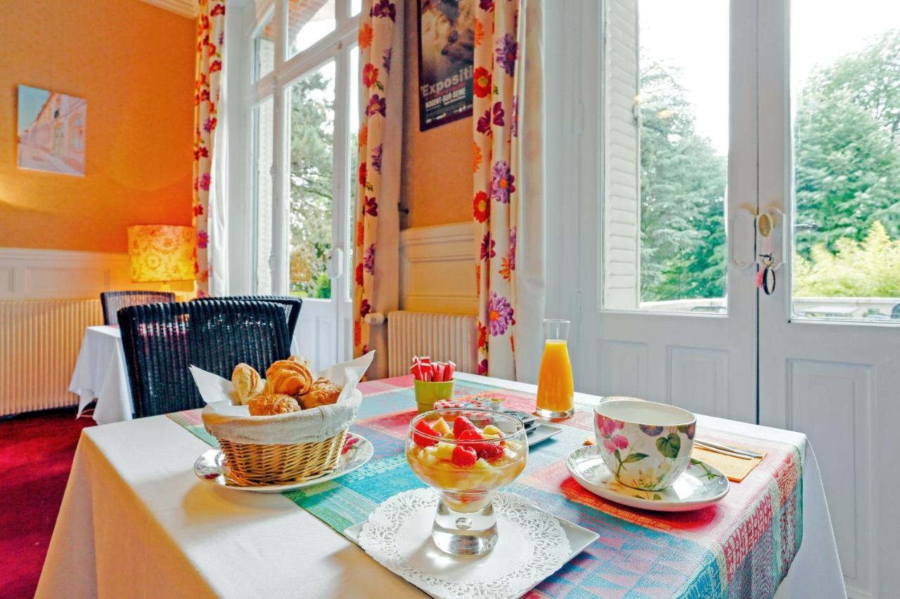 Domaine Des Graviers Hotel Nogent-sur-Seine Esterno foto