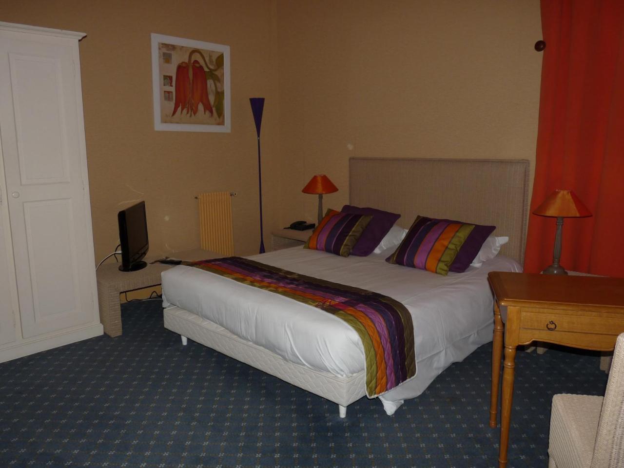 Domaine Des Graviers Hotel Nogent-sur-Seine Esterno foto